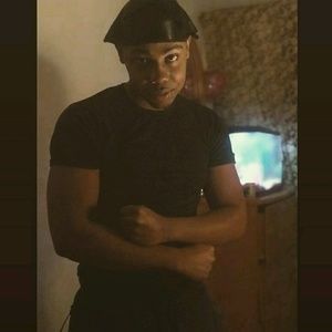 Meet your Posher, Adrian